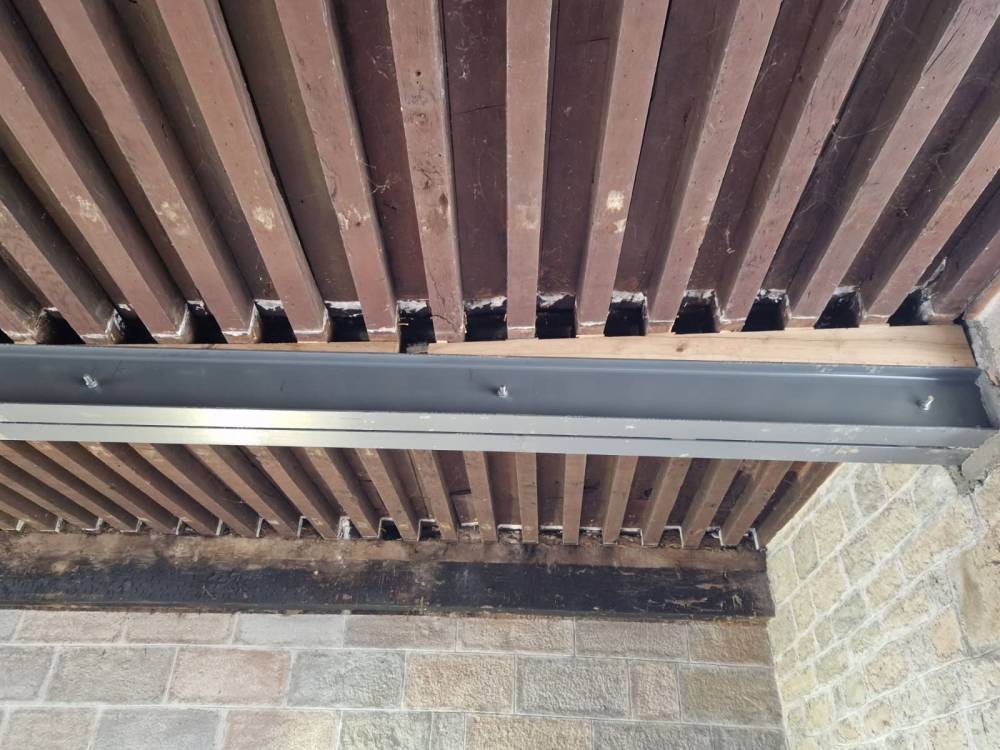 MISE EN PLACE IPN ET REMPLACEMENT POUTRE BOIS 2